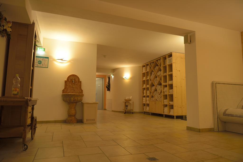 Hotel Traube Sankt Gallenkirch Exterior foto