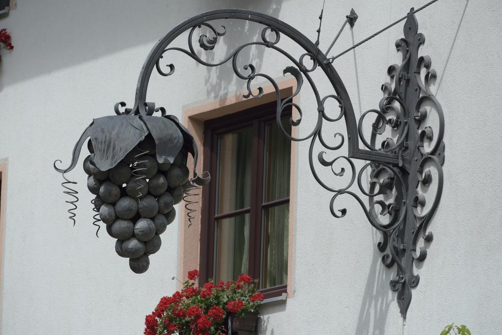 Hotel Traube Sankt Gallenkirch Exterior foto